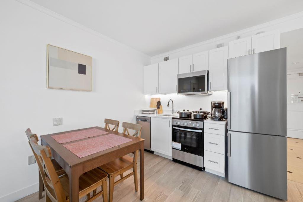 2Br 3Ba Beachfront Rental In Town Cozysuites Atlantic City Exterior foto