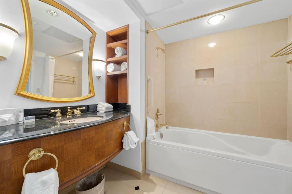2Br 3Ba Beachfront Rental In Town Cozysuites Atlantic City Exterior foto