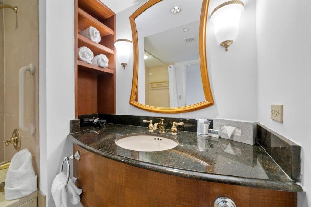 2Br 3Ba Beachfront Rental In Town Cozysuites Atlantic City Exterior foto